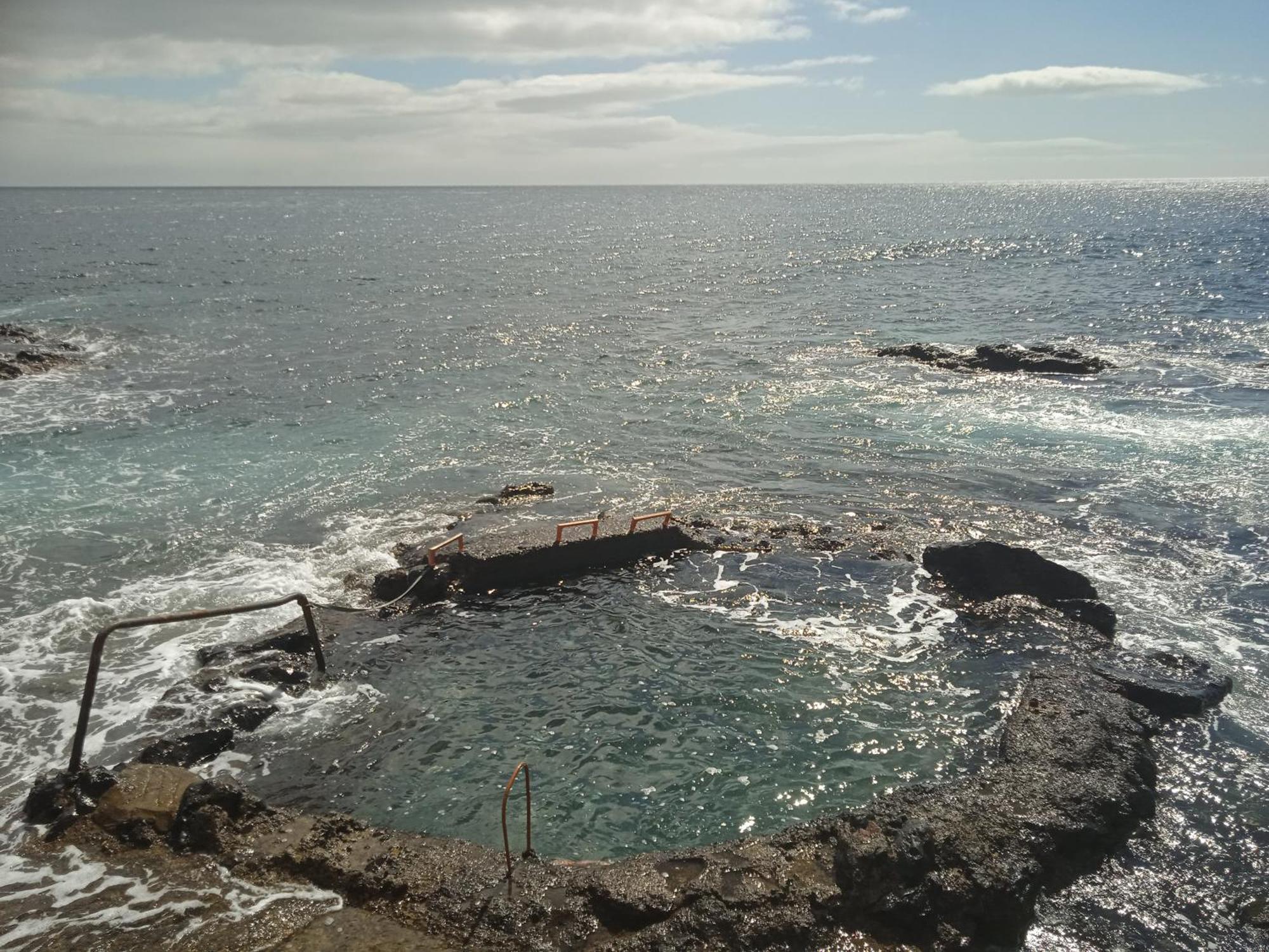 Готель Un Jardin Al Mar Genoves Екстер'єр фото