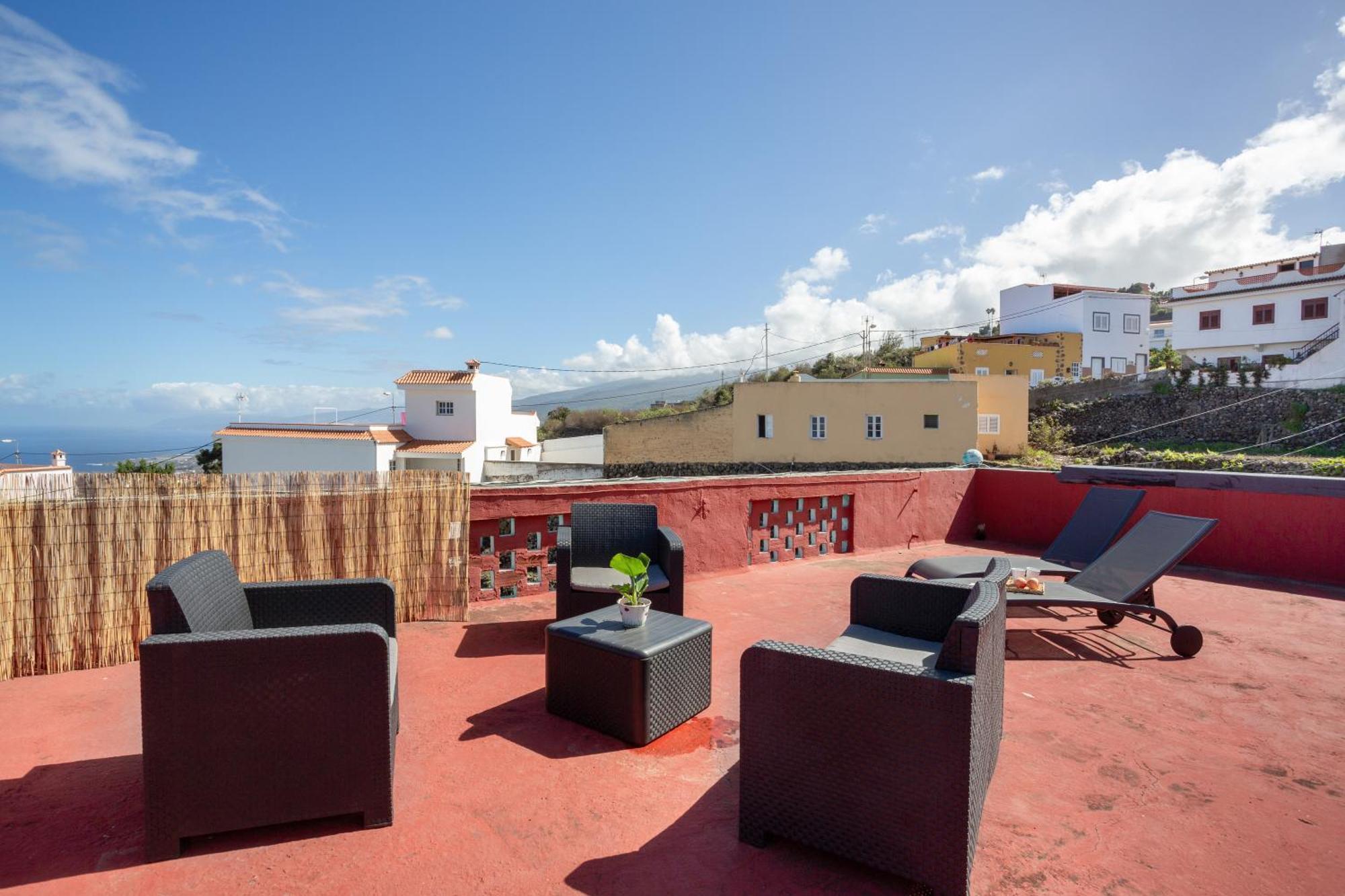 Готель Un Jardin Al Mar Genoves Екстер'єр фото