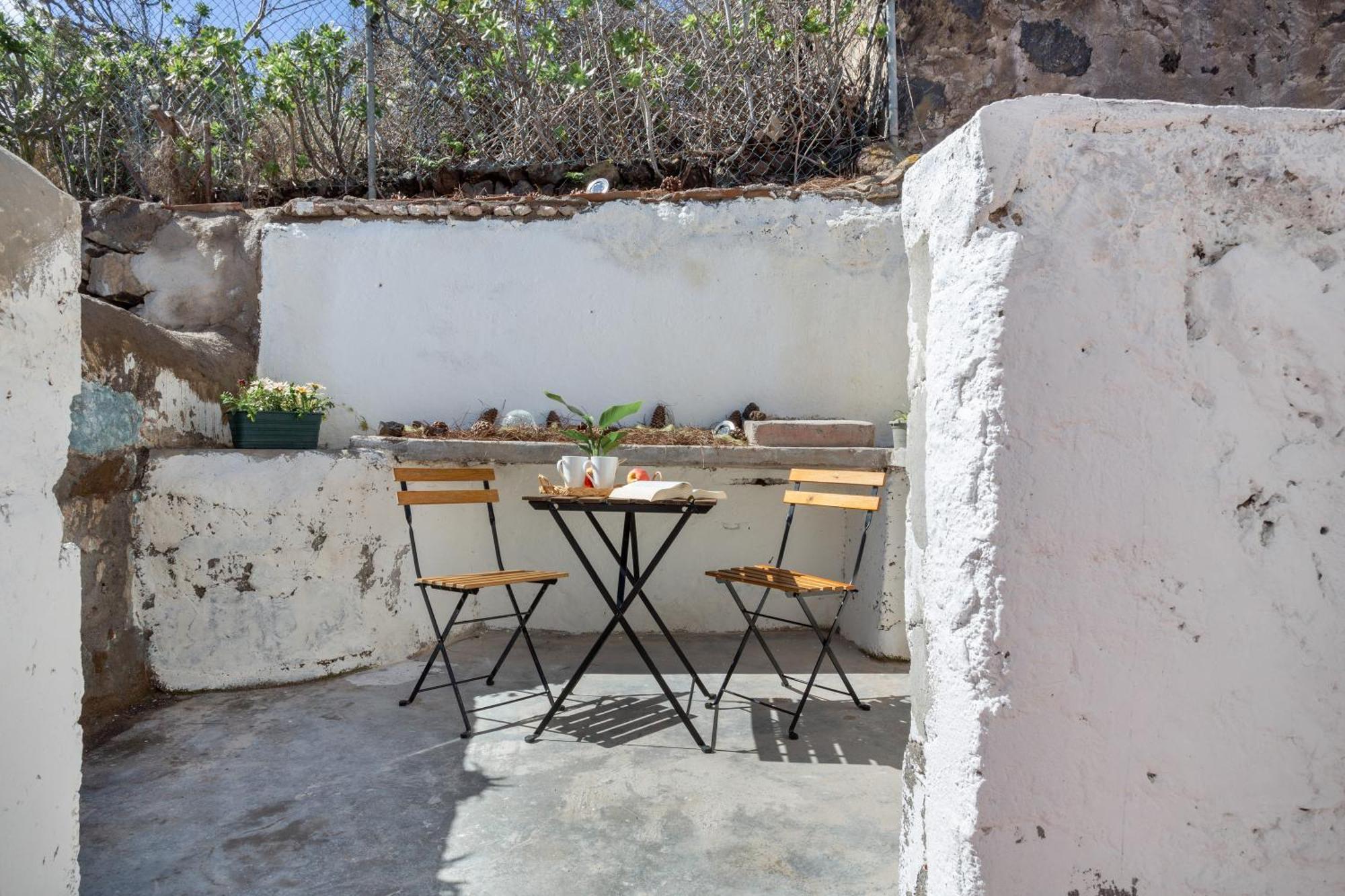 Готель Un Jardin Al Mar Genoves Екстер'єр фото